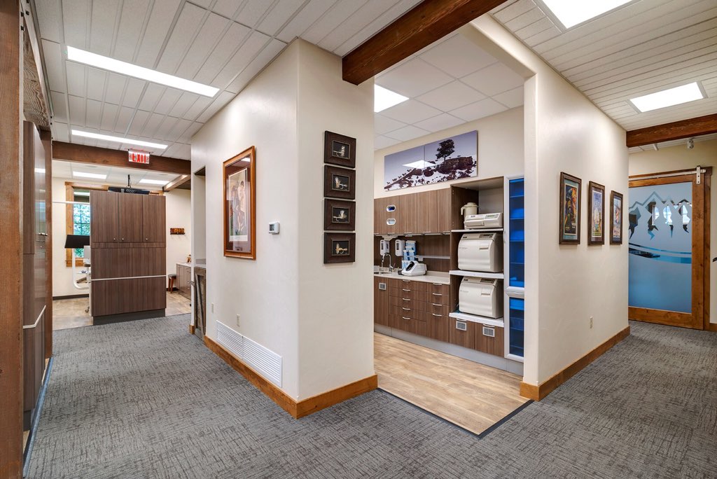 Summit Dental Sterilization Room